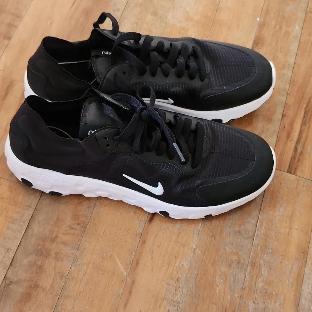 Nike RENEW RUNNING shoes - Picture 2 of 9